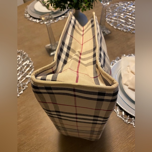 Burberry of London canvas tote - Picture 6 of 15